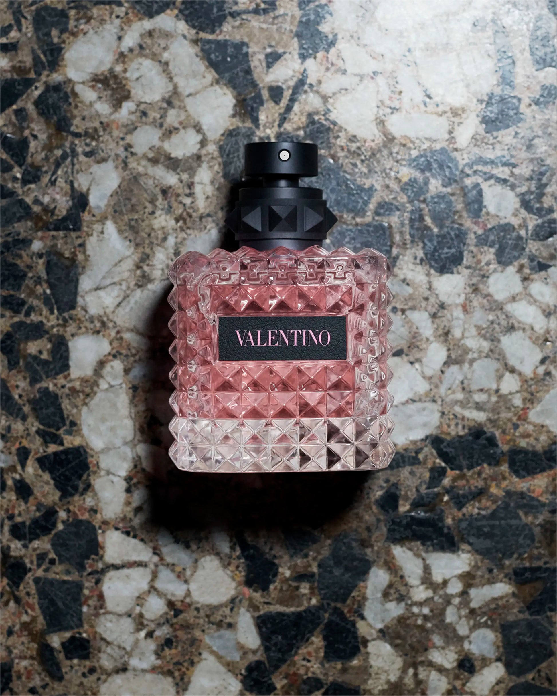 Valentino Donna Born in Roma Eau de Parfum 3.4 oz / 100 ml Valentino Donna Born in Roma Eau de Parfum 3.4 oz / 100 ml